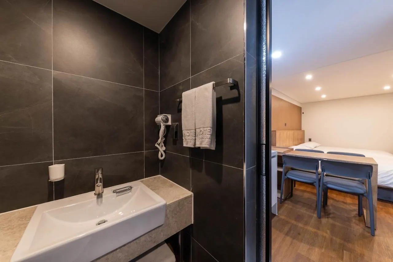 Ara Hotel Seoul
